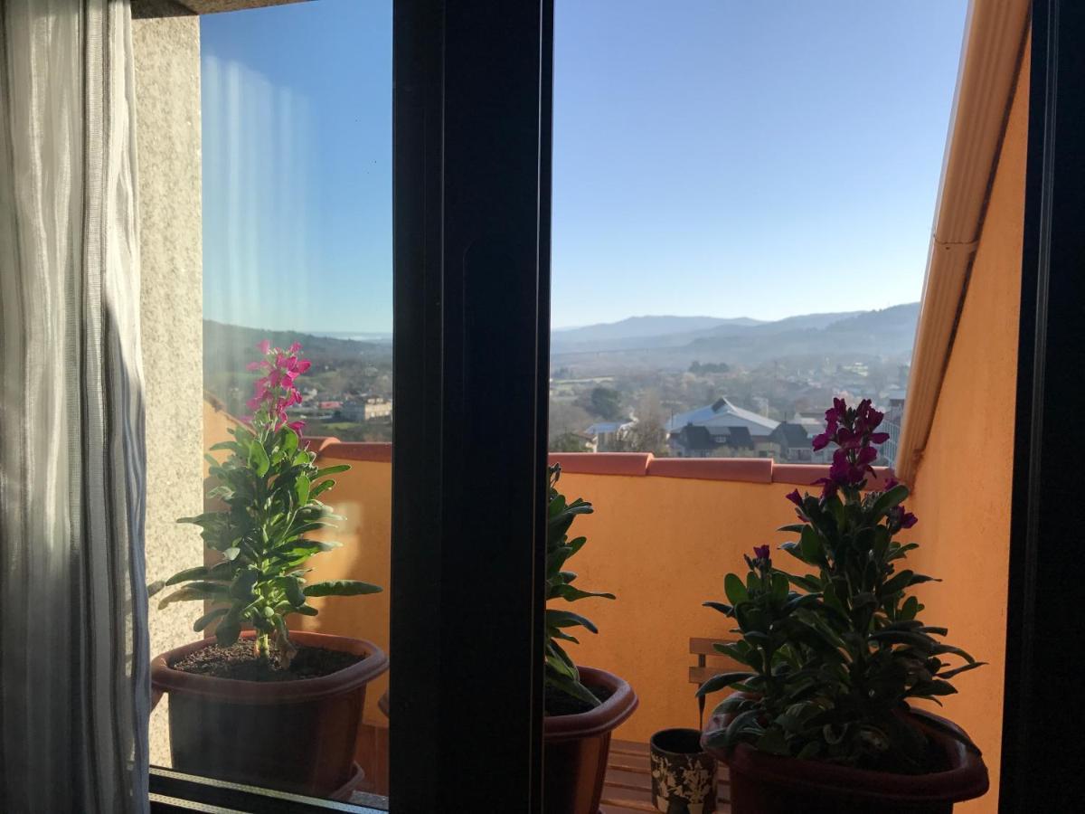 Apartamento Manuel Maria Allariz Exterior photo